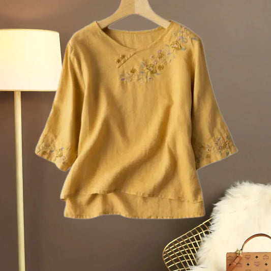 Blouse Brodée Col Asymétrique – Léana